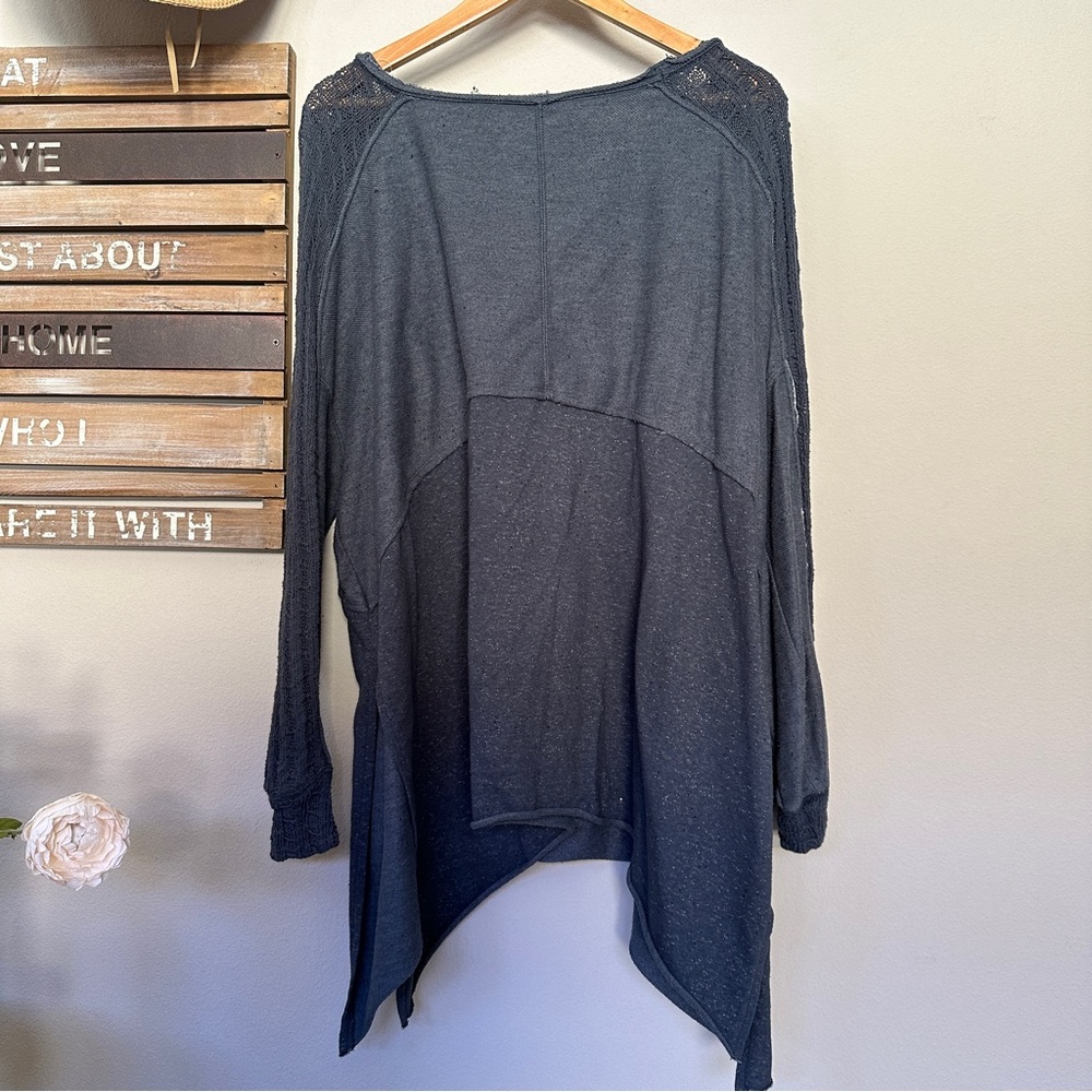 {Free People} Oversized Pullover size XS - Picture 2 of 4